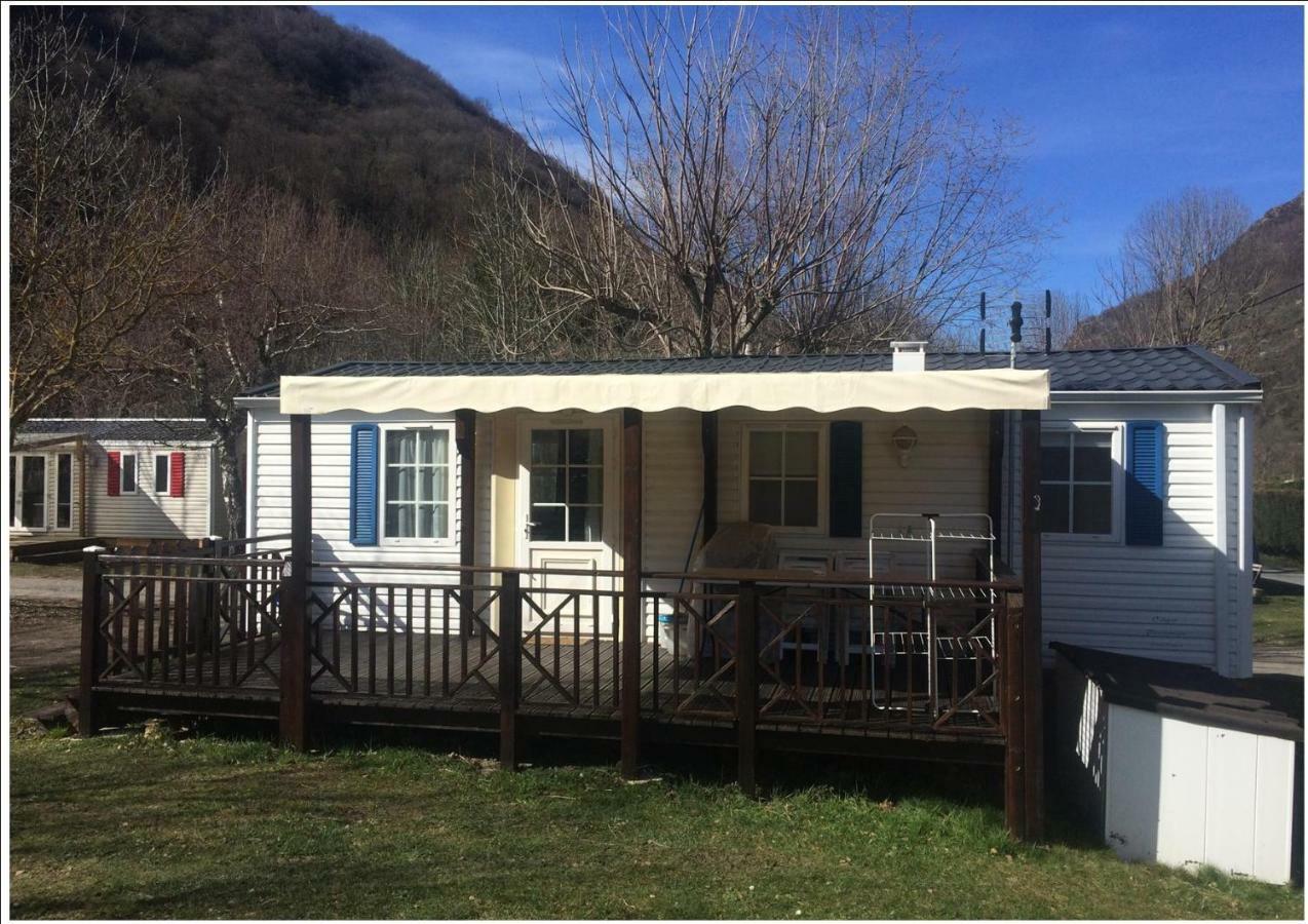 Camping Happy Pyrenees Saligos Eksteriør bilde